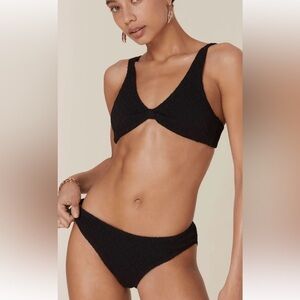 Andie Elegant Black Bikini